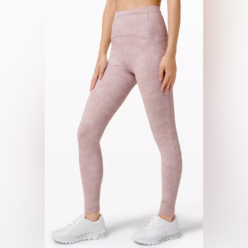 NWOT Lululemon Swift Speed High-Rise Tight 28" in Pink Camo Jacquard - Size 12